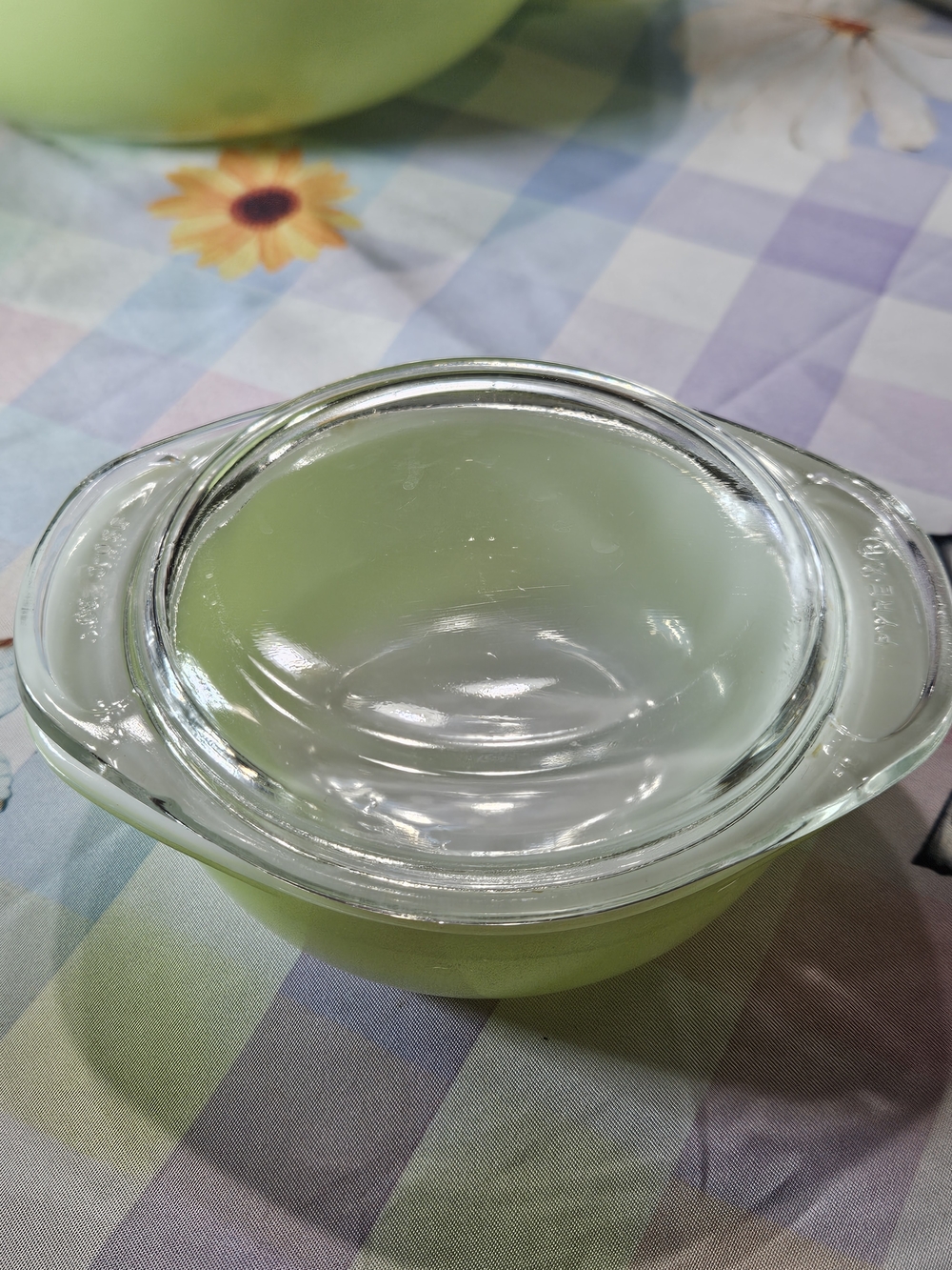 Pyrex Lime Green 024 & 080 -Set Of 2 - Picture 2 of 12